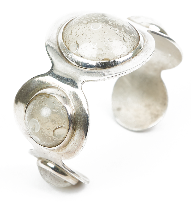 Side view of Condensation Cuff